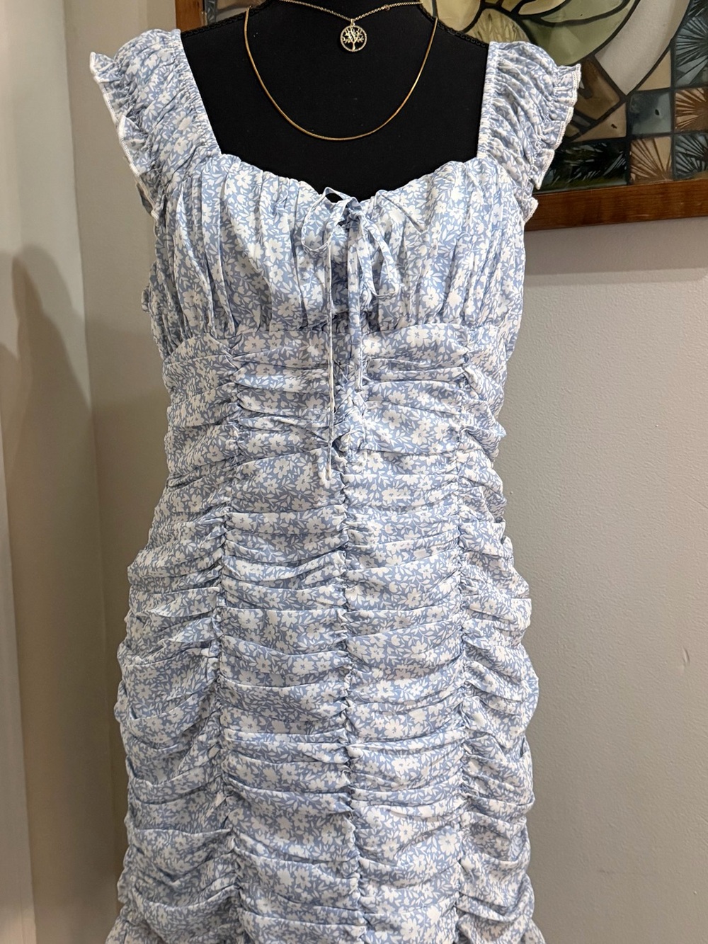 Source Unknown Light Blue Floral Ruched Midi Dress